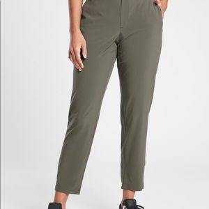 Black Brooklyn Ankle Pant